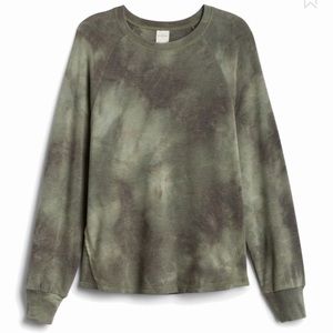 SOLD Lila crew neck knit top